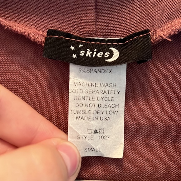 Rose Cardigan - Picture 2 of 3